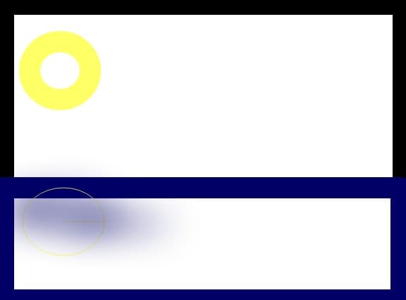 Luna se oglindeste in apa marii