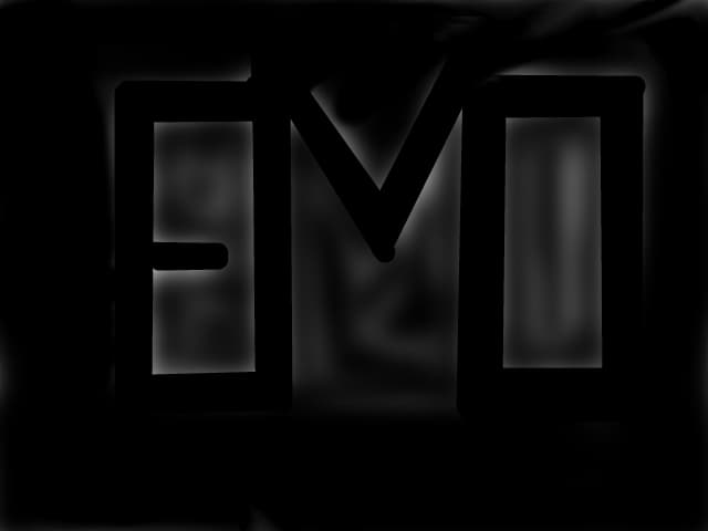 Emo Negru-Alb